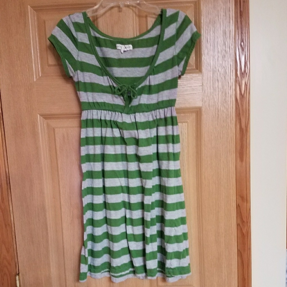 Green and gray v neck dress